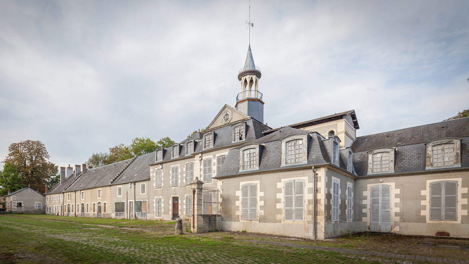 Château de La Chaussade. Guérigny (Nièvre)